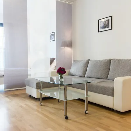 Apartment New Modern With Zizkov Parking Prague
