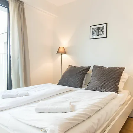 New Modern With Zizkov Parking Apartment Prague